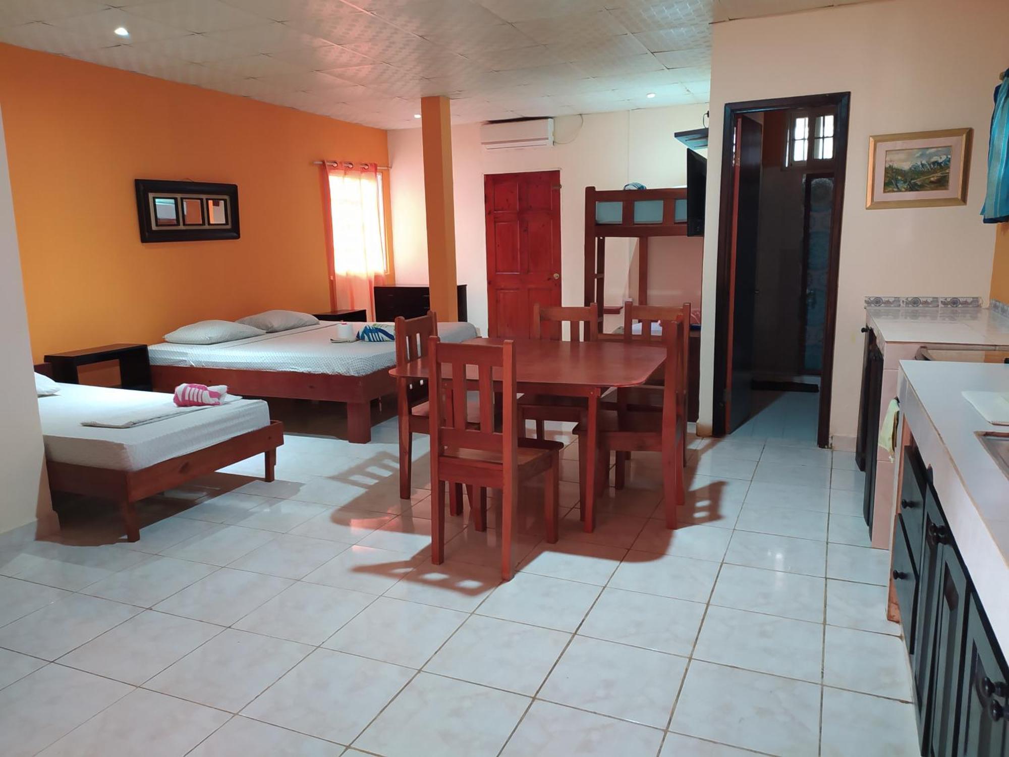 Sun Havens Apartments & Suites Bocas Town Dış mekan fotoğraf